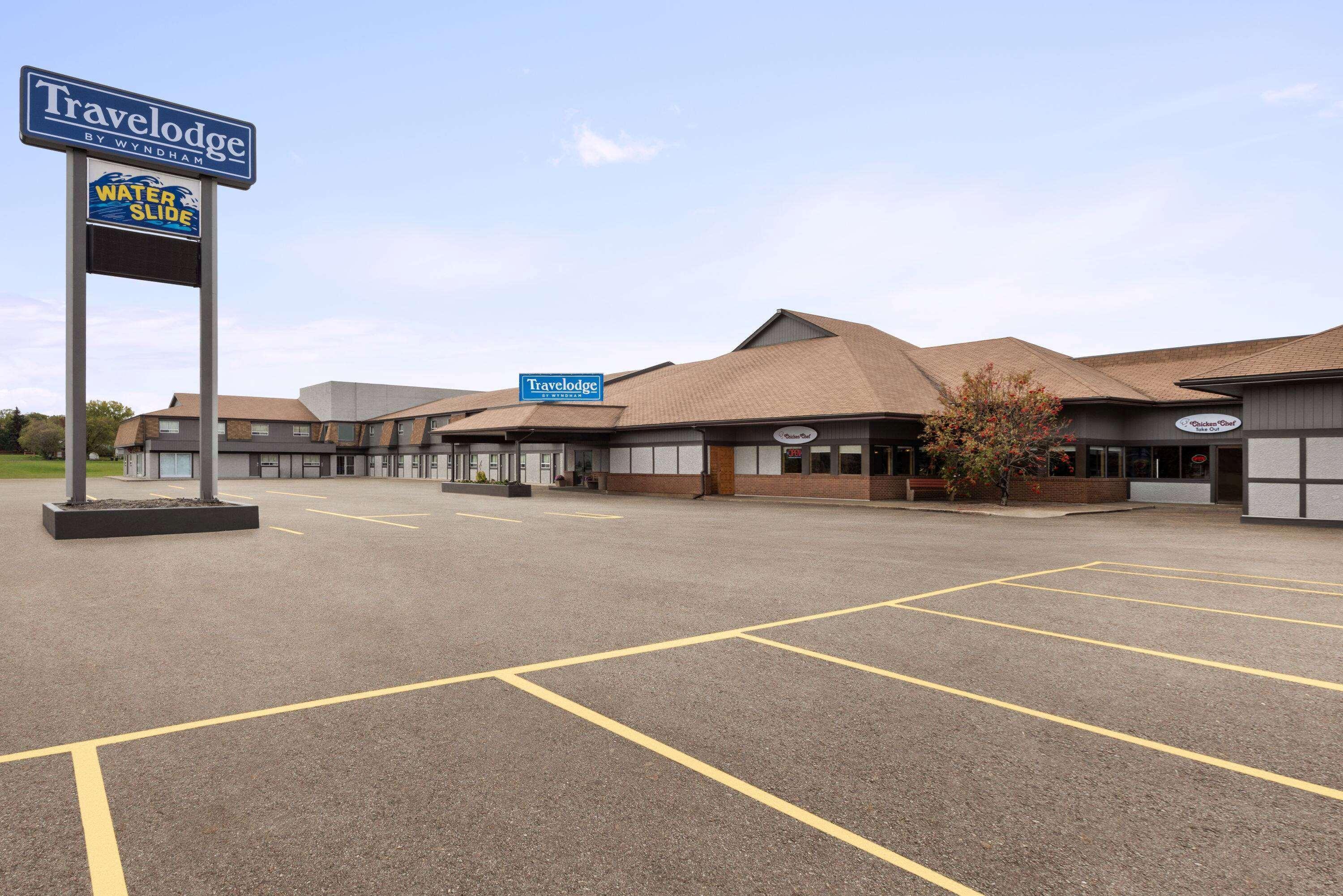Travelodge By Wyndham Brandon Zewnętrze zdjęcie