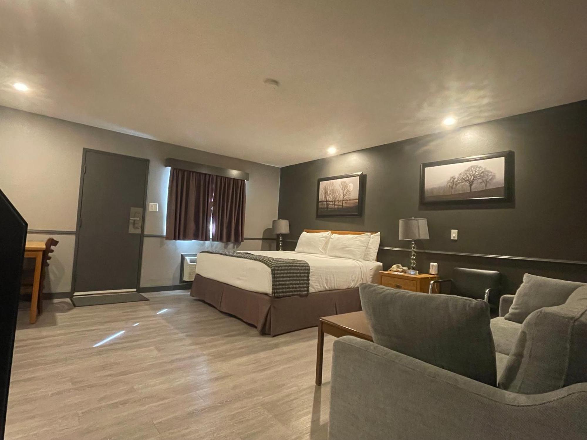Travelodge By Wyndham Brandon Zewnętrze zdjęcie