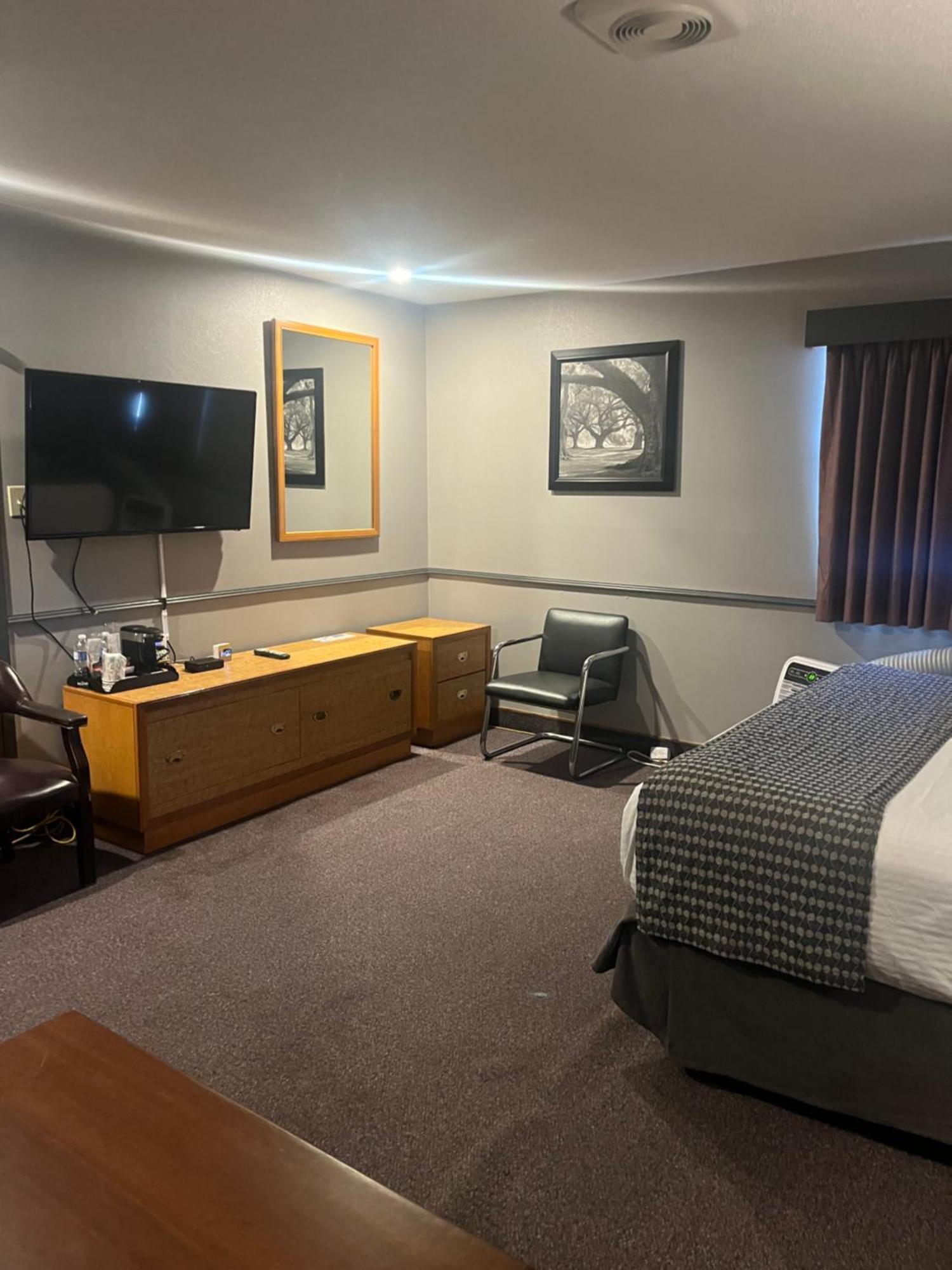 Travelodge By Wyndham Brandon Zewnętrze zdjęcie