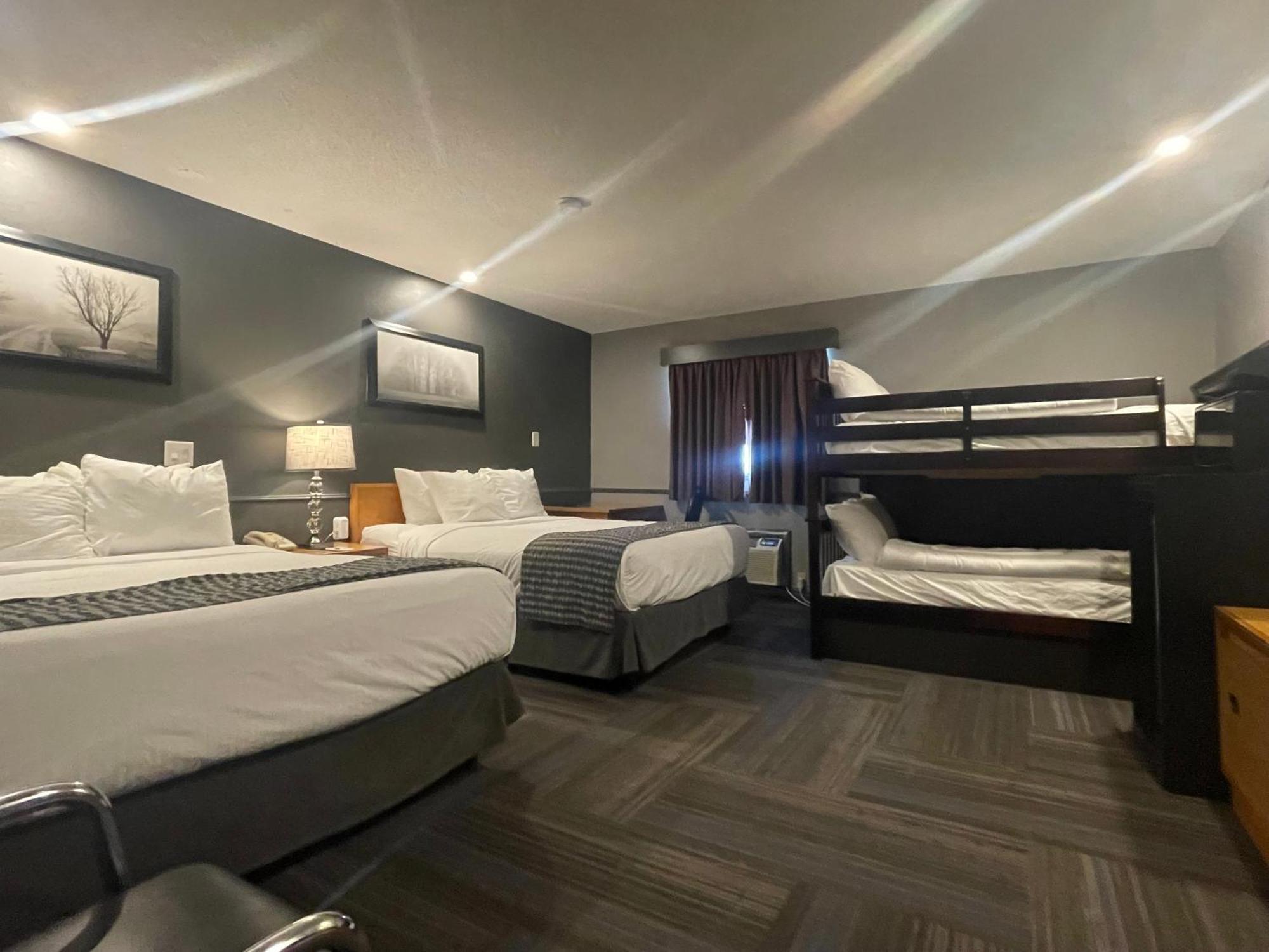 Travelodge By Wyndham Brandon Zewnętrze zdjęcie